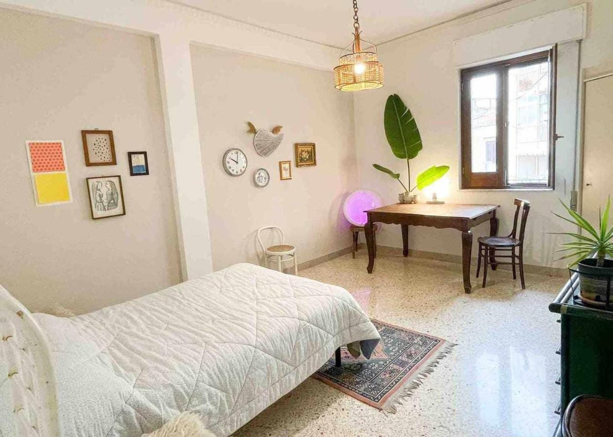 Santagata Guest House パレルモ エクステリア 写真
